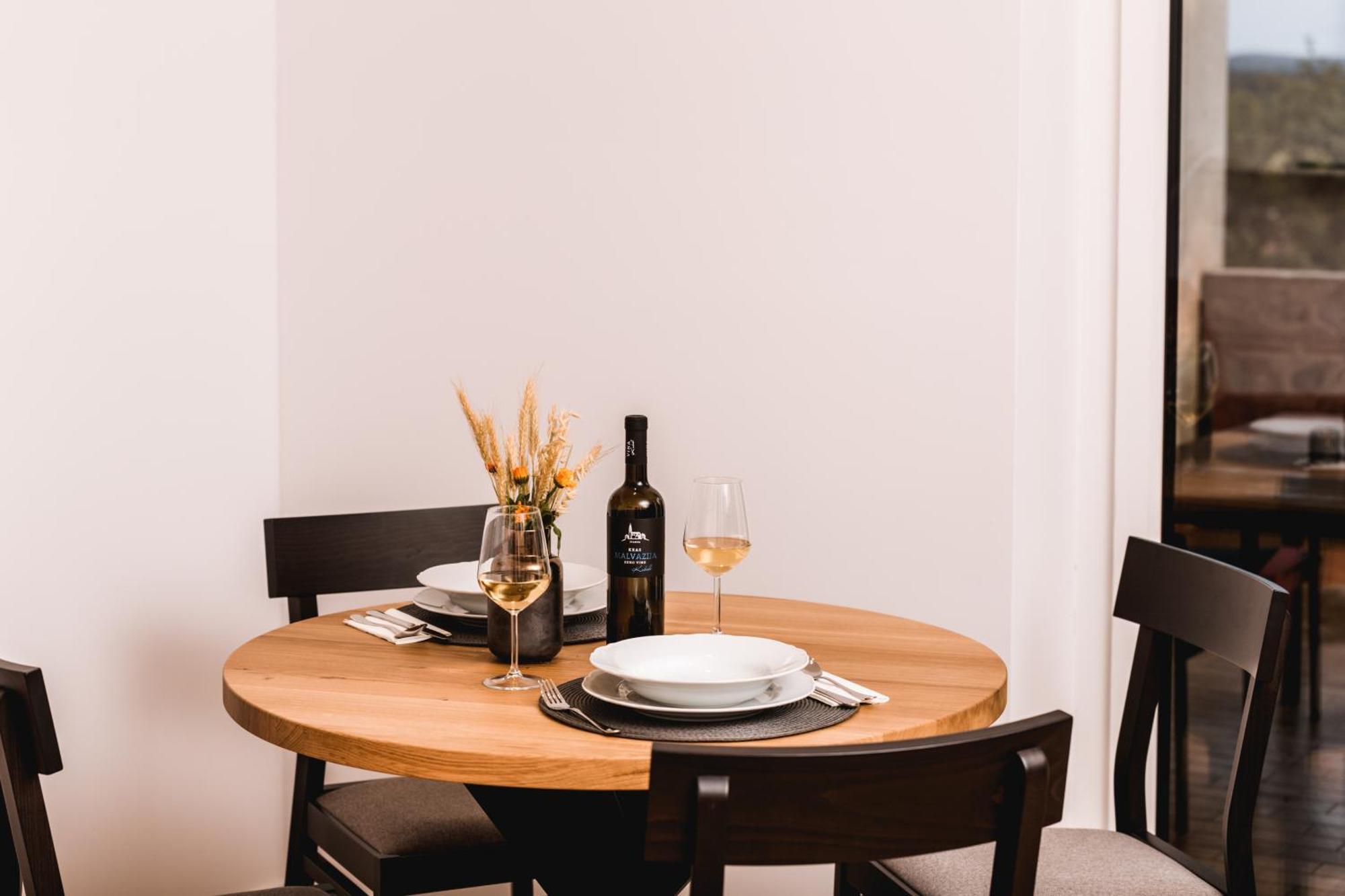 Apartamento Vina Kobal, Kobal Family Estate Štanjel Exterior foto